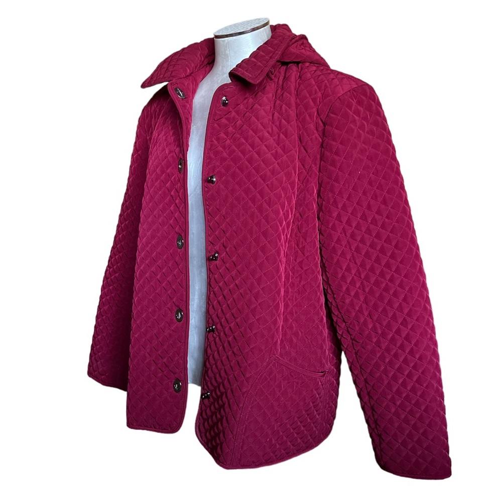 Women’s Quilted Winter Jacket Hooded Burgundy Red Turn Lock Closure Size XL